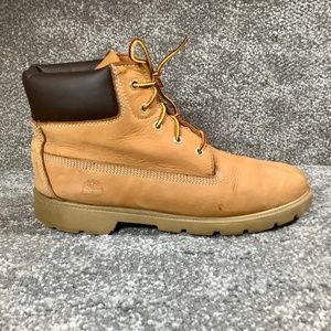 Timberlands Big Kids Boys Classic Wheat boots Size 7